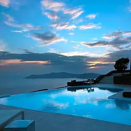Aenaon 5* Santorini Island
